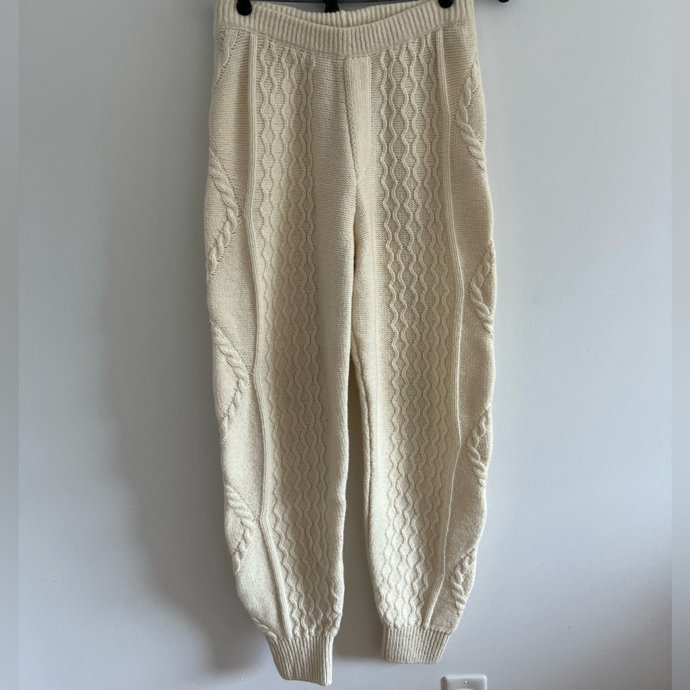 Rowing Blazers Small 100% Knit Pants